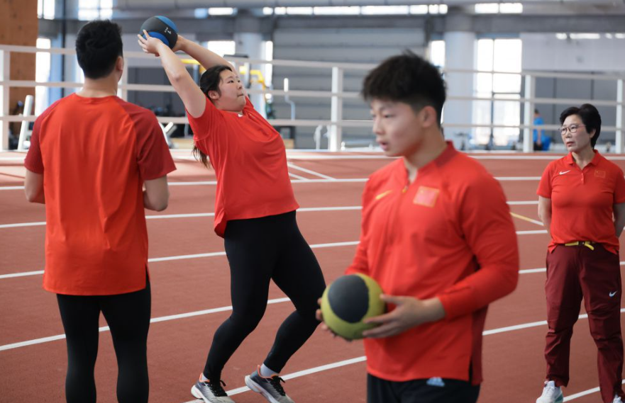畅享九游娱乐app的多种游戏体验